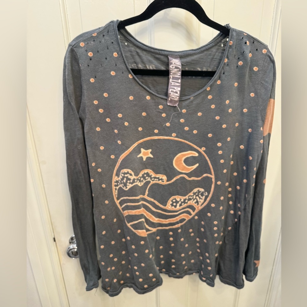 Magnolia Pearl Ebb and Flow Dylan tee